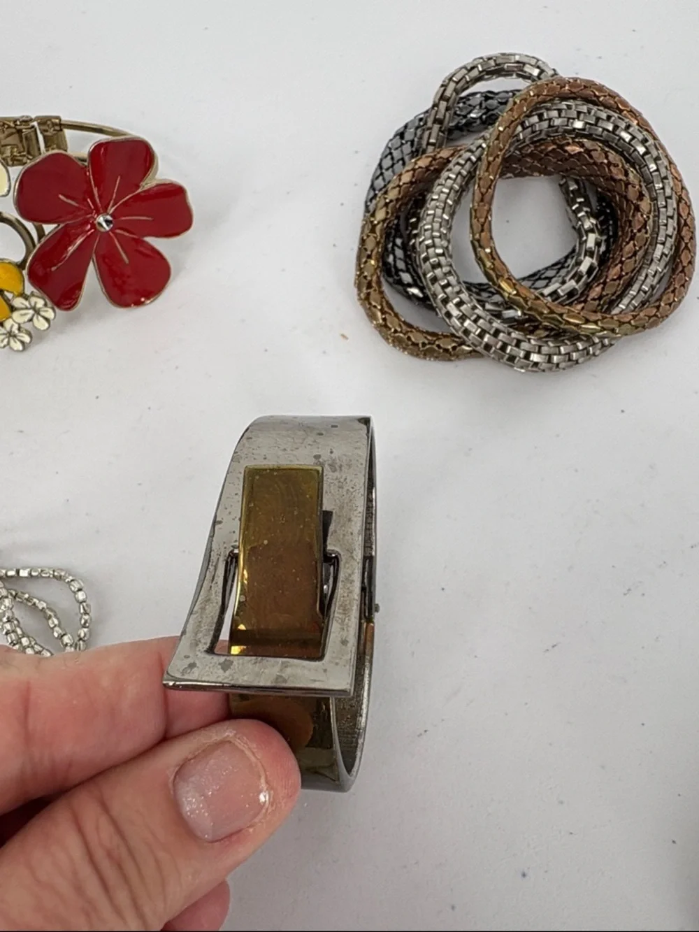 🐯 LOT: Mixed Metal and Enamel Floral Bracelet and Bangle Set etc